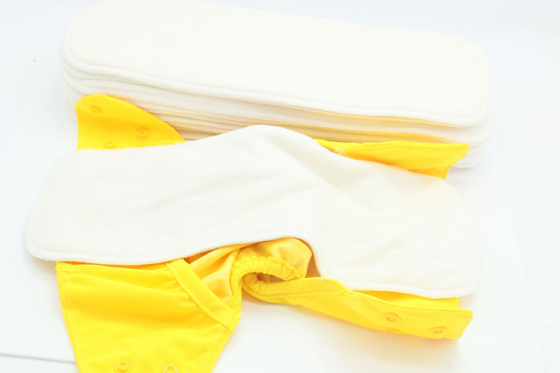 Soft and Absorbent Bamboo Cloth Inserts for Baby Diapers – US Based
